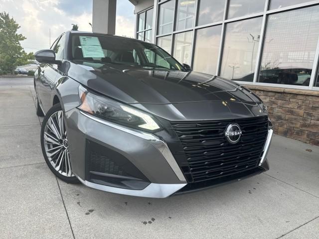 used 2023 Nissan Altima car, priced at $20,999