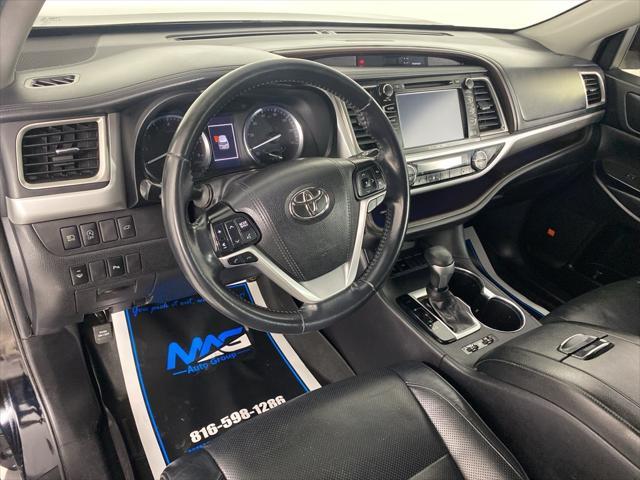 used 2019 Toyota Highlander car, priced at $22,923
