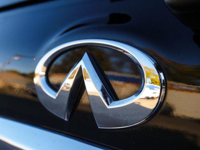used 2010 INFINITI QX56 car