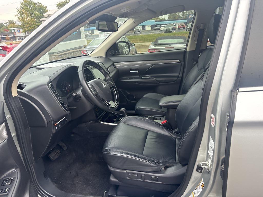 used 2020 Mitsubishi Outlander car, priced at $9,632