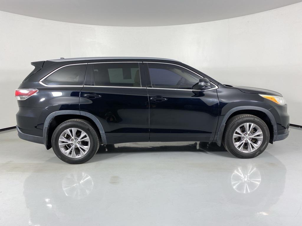 used 2014 Toyota Highlander car, priced at $16,897
