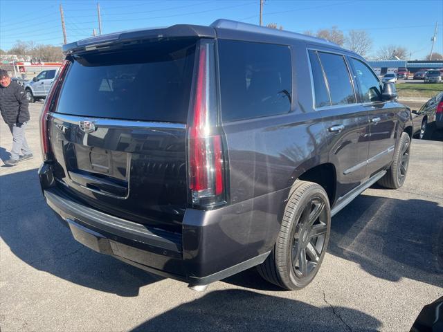 used 2015 Cadillac Escalade car, priced at $21,562