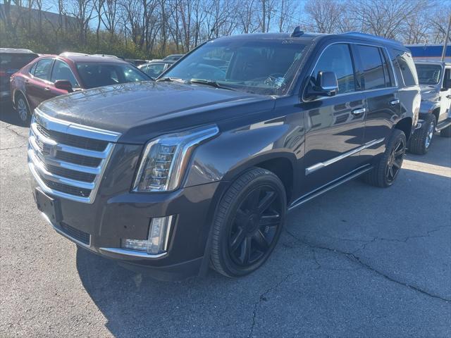 used 2015 Cadillac Escalade car, priced at $21,562