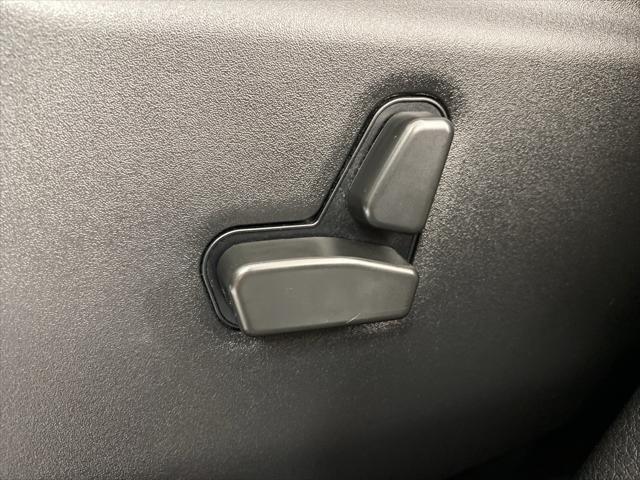used 2021 Jeep Grand Cherokee car, priced at $20,497