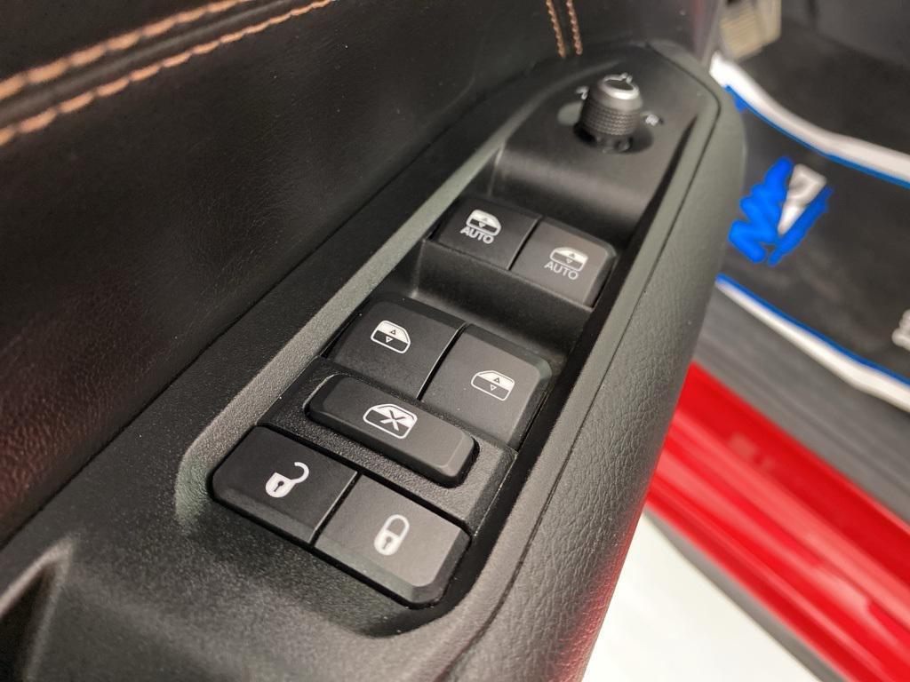 used 2022 Jeep Compass car, priced at $20,239