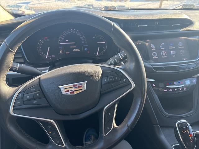 used 2017 Cadillac XT5 car, priced at $15,529