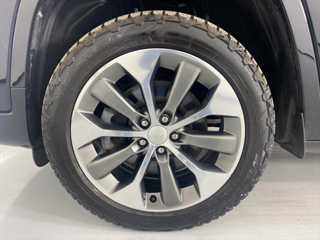 used 2019 Jeep Cherokee car, priced at $16,810