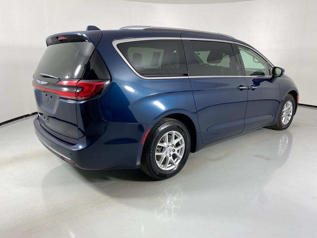 used 2021 Chrysler Pacifica car, priced at $12,280