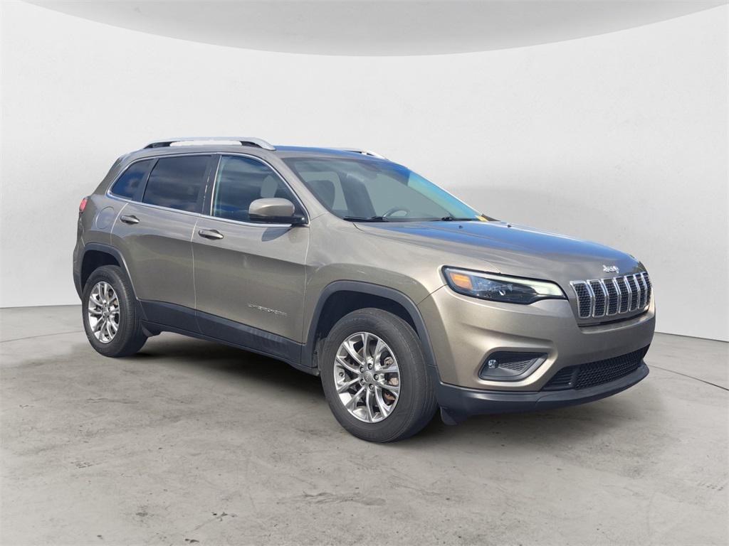 used 2019 Jeep Cherokee car, priced at $17,995
