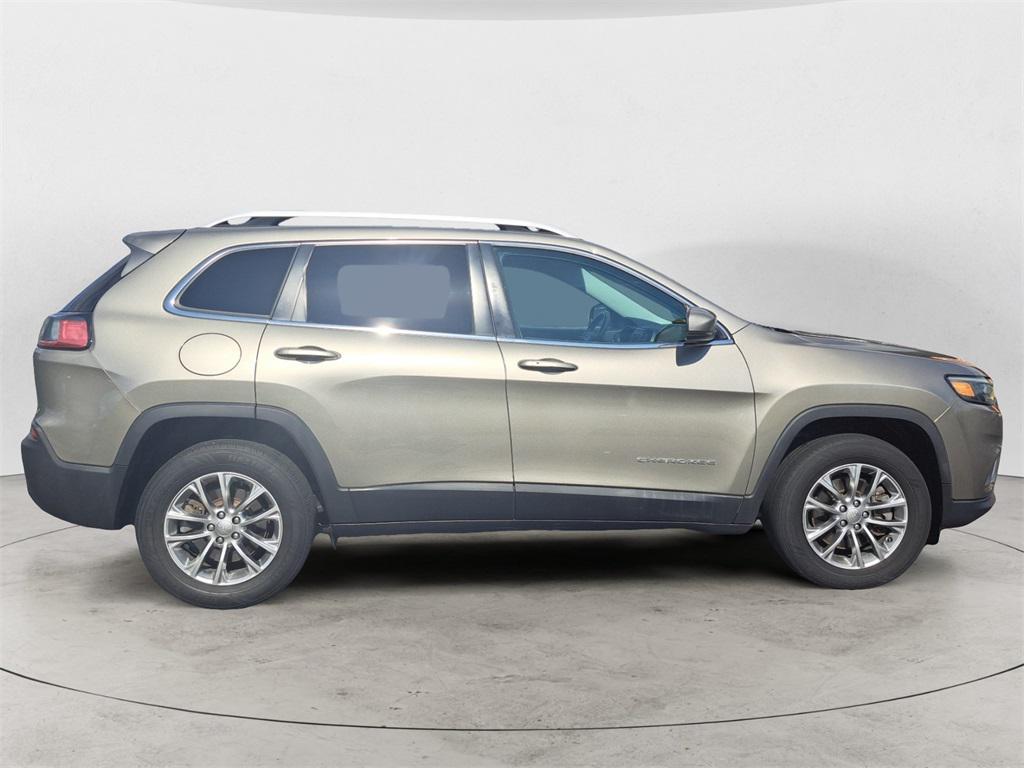 used 2019 Jeep Cherokee car, priced at $17,995