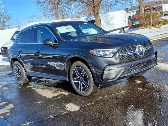 new 2025 Mercedes-Benz GLC 300 car, priced at $60,585