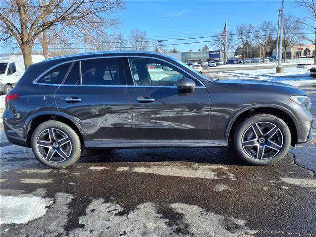 new 2025 Mercedes-Benz GLC 300 car, priced at $60,585