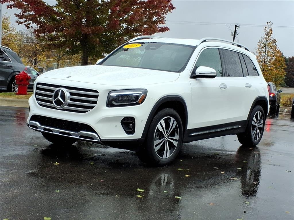 used 2025 Mercedes-Benz GLB 250 car, priced at $43,484