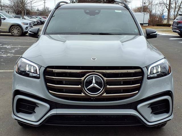 new 2025 Mercedes-Benz GLS 450 car, priced at $103,900