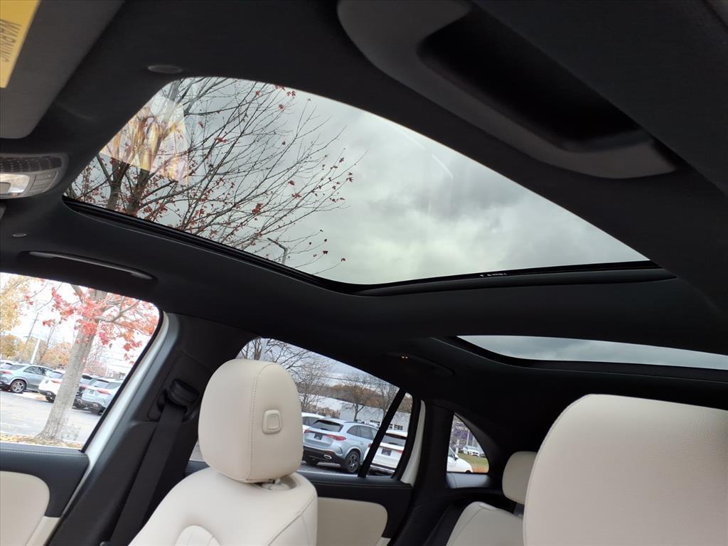 used 2025 Mercedes-Benz GLA 250 car, priced at $42,598