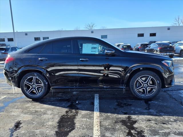 new 2025 Mercedes-Benz GLE 450 car, priced at $82,265