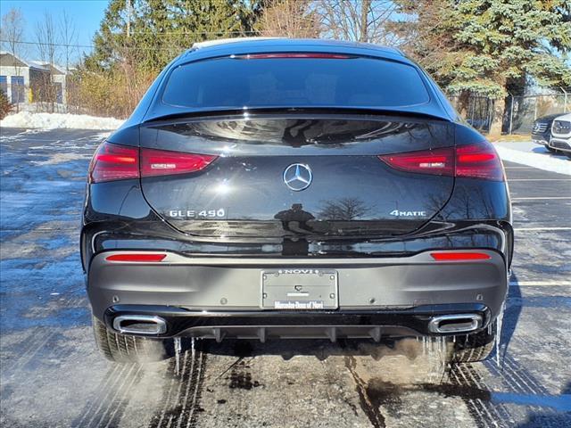 new 2025 Mercedes-Benz GLE 450 car, priced at $82,265