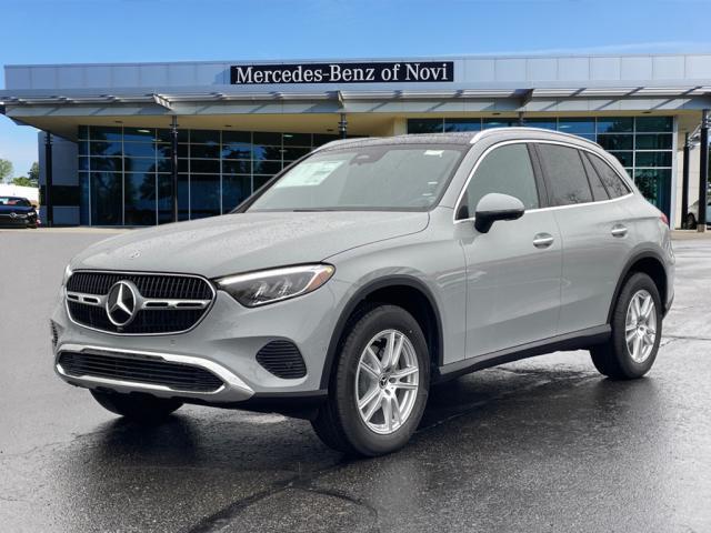 new 2025 Mercedes-Benz GLC 300 car, priced at $58,850