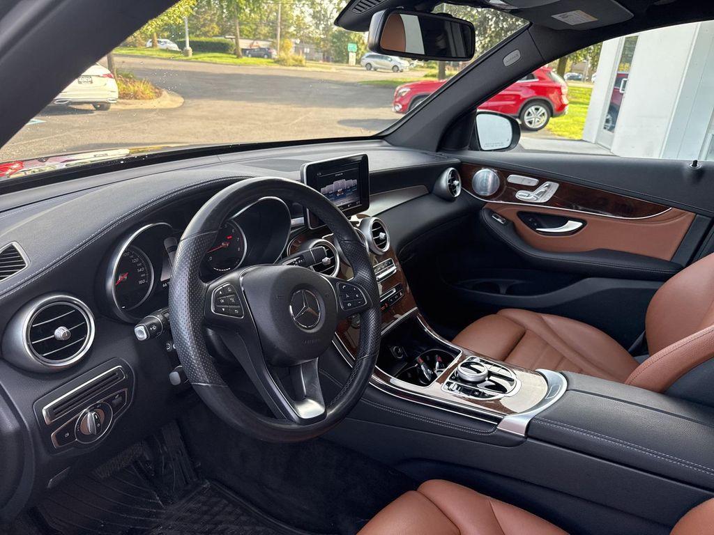 used 2019 Mercedes-Benz GLC 300 car, priced at $25,135