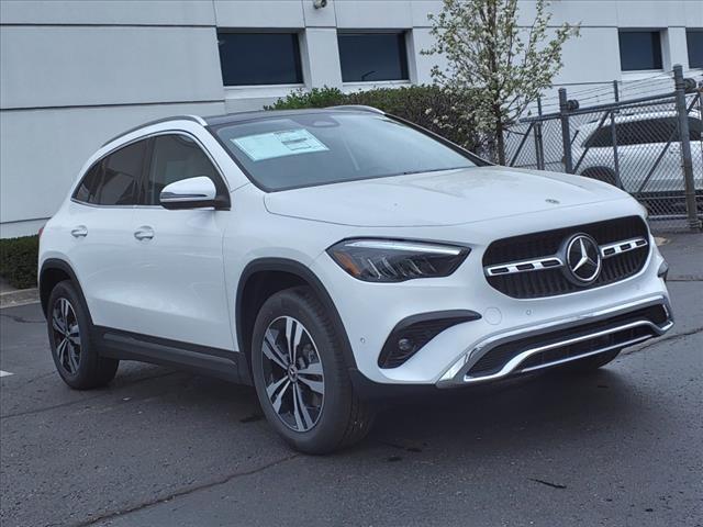 new 2024 Mercedes-Benz GLA 250 car, priced at $48,680