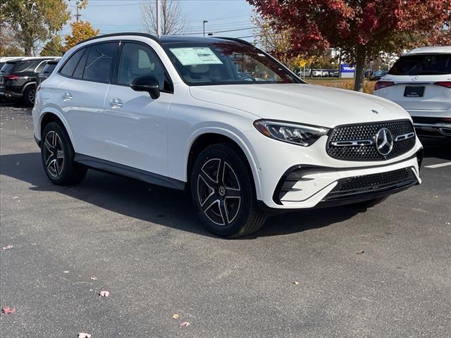 new 2025 Mercedes-Benz GLC 300 car, priced at $60,200