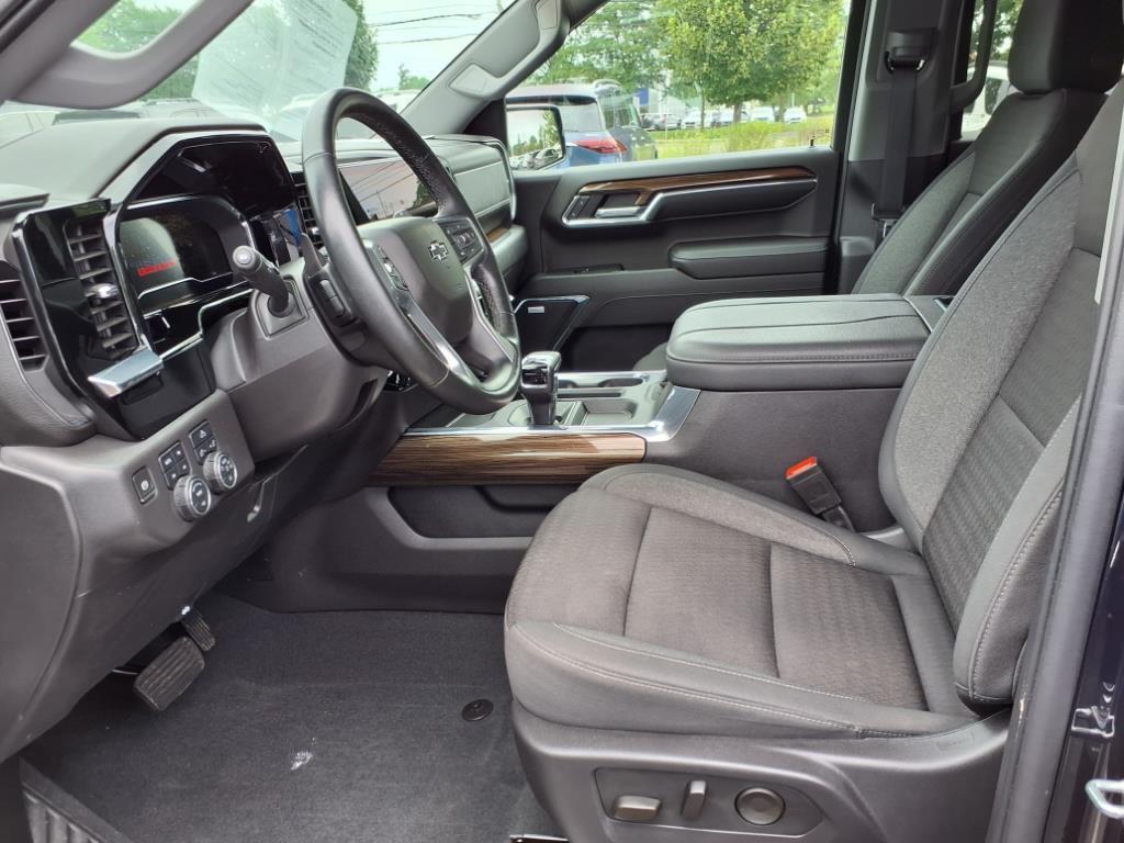 used 2024 Chevrolet Silverado 1500 car, priced at $52,207