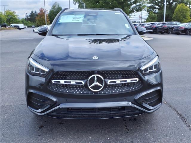 new 2025 Mercedes-Benz GLA 250 car, priced at $53,170