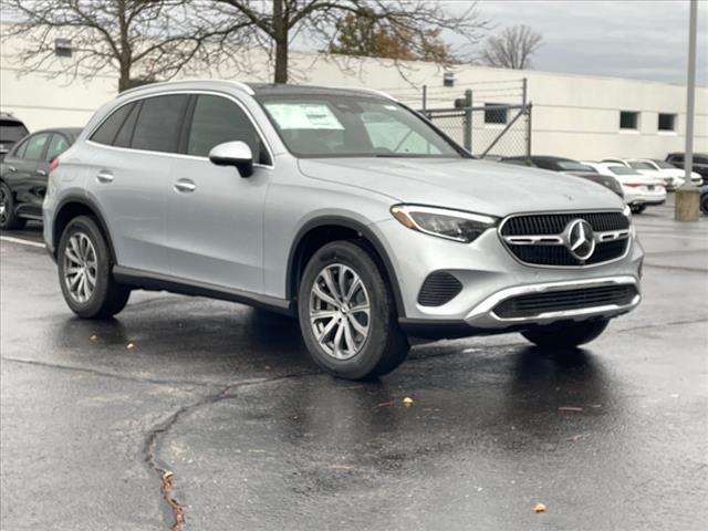 new 2025 Mercedes-Benz GLC 300 car, priced at $58,300