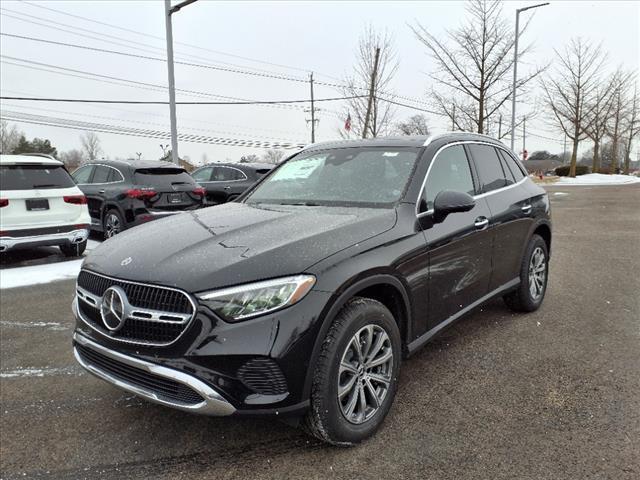 new 2025 Mercedes-Benz GLC 300 car, priced at $58,950