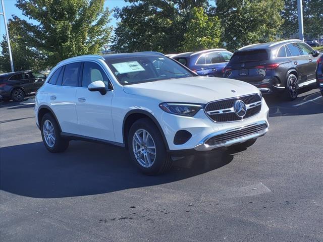 new 2025 Mercedes-Benz GLC 300 car, priced at $57,950