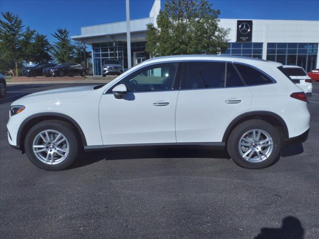 new 2025 Mercedes-Benz GLC 300 car, priced at $57,950