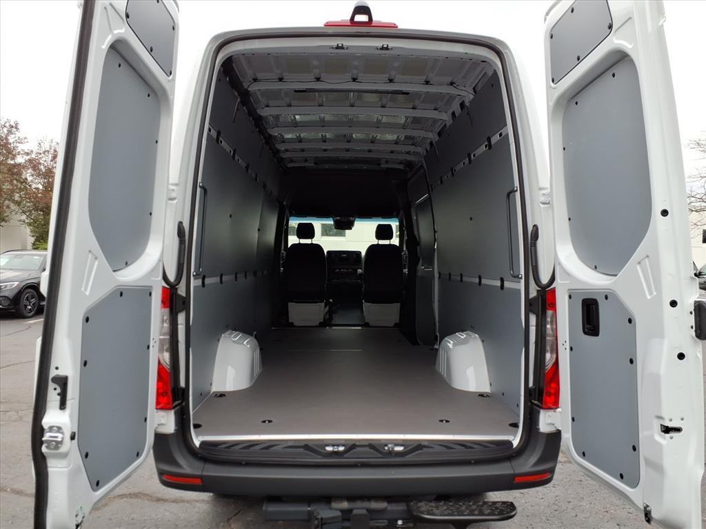 new 2025 Mercedes-Benz Sprinter 2500 car, priced at $75,101