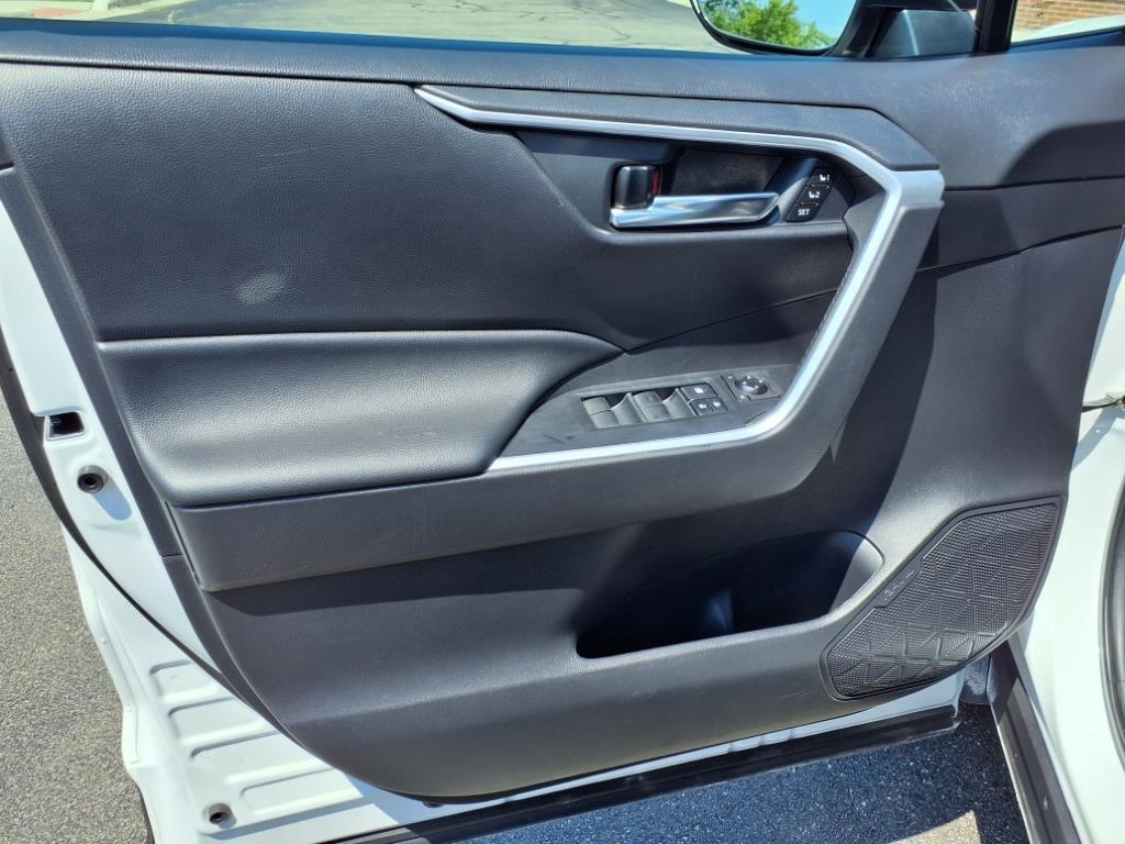 used 2020 Toyota RAV4 car, priced at $27,898