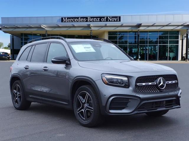 new 2024 Mercedes-Benz GLB 250 car, priced at $55,040