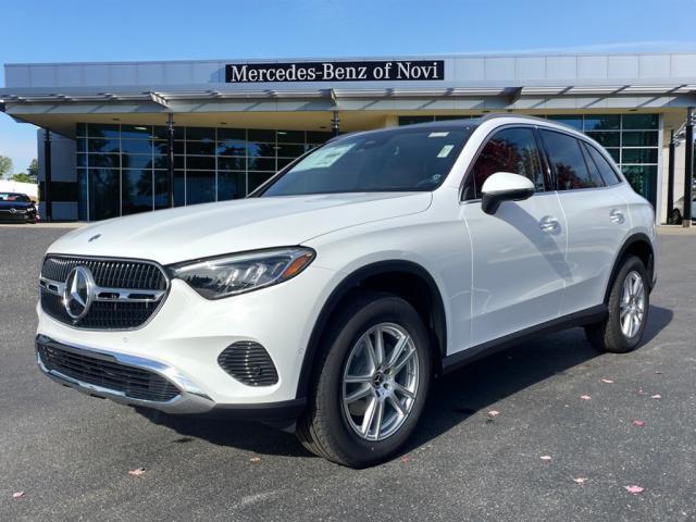 new 2025 Mercedes-Benz GLC 300 car, priced at $57,950