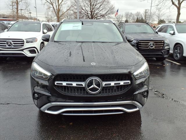 new 2025 Mercedes-Benz GLA 250 car, priced at $50,160