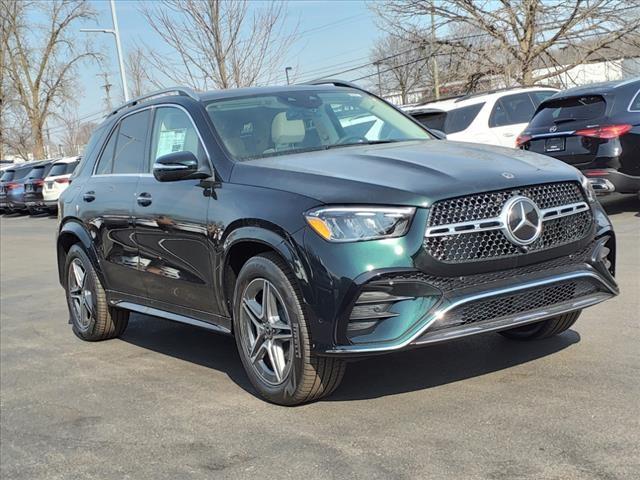 new 2024 Mercedes-Benz GLE 450 car, priced at $79,460