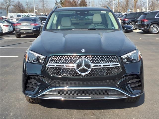 new 2024 Mercedes-Benz GLE 450 car, priced at $79,460