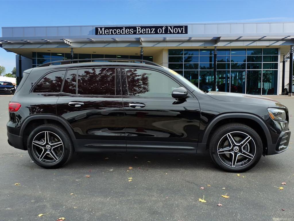 used 2025 Mercedes-Benz GLB 250 car, priced at $39,998