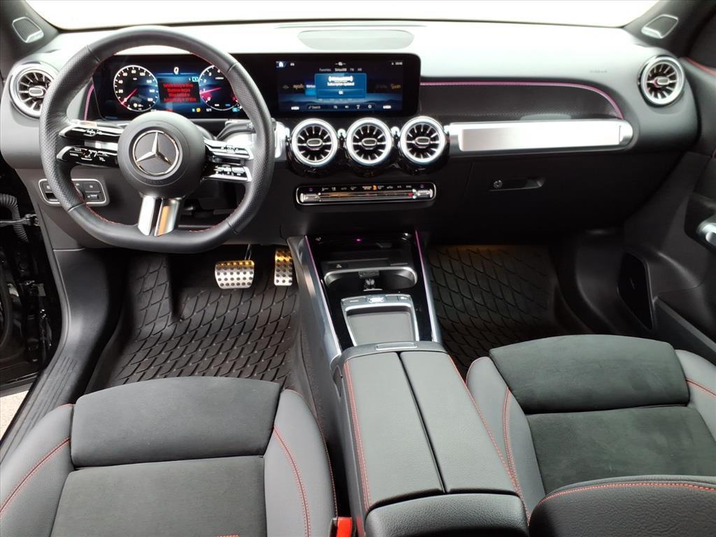 used 2025 Mercedes-Benz GLB 250 car, priced at $39,998