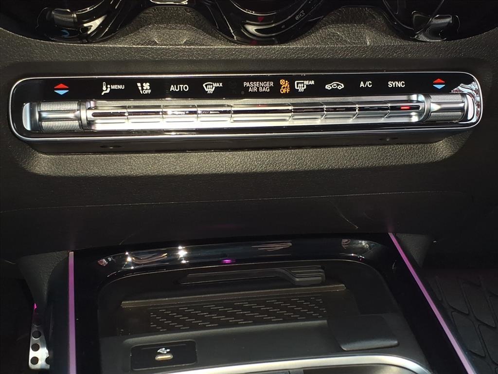 used 2025 Mercedes-Benz GLB 250 car, priced at $39,998