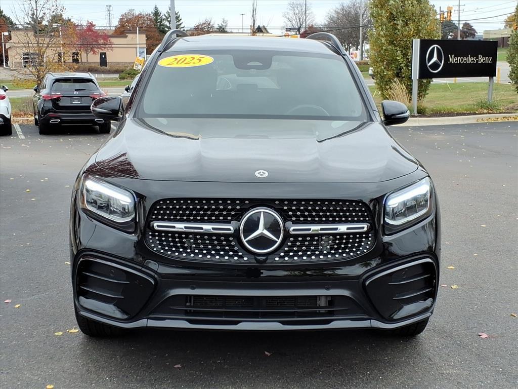 used 2025 Mercedes-Benz GLB 250 car, priced at $39,998