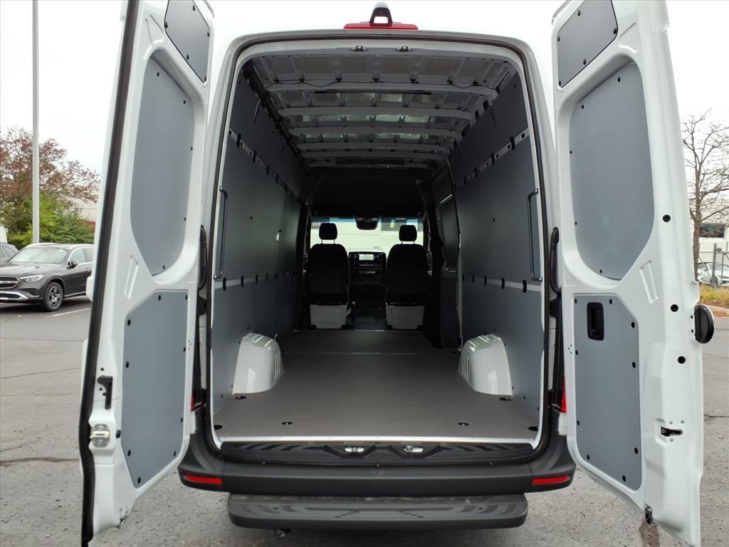 new 2025 Mercedes-Benz Sprinter 2500 car, priced at $69,929