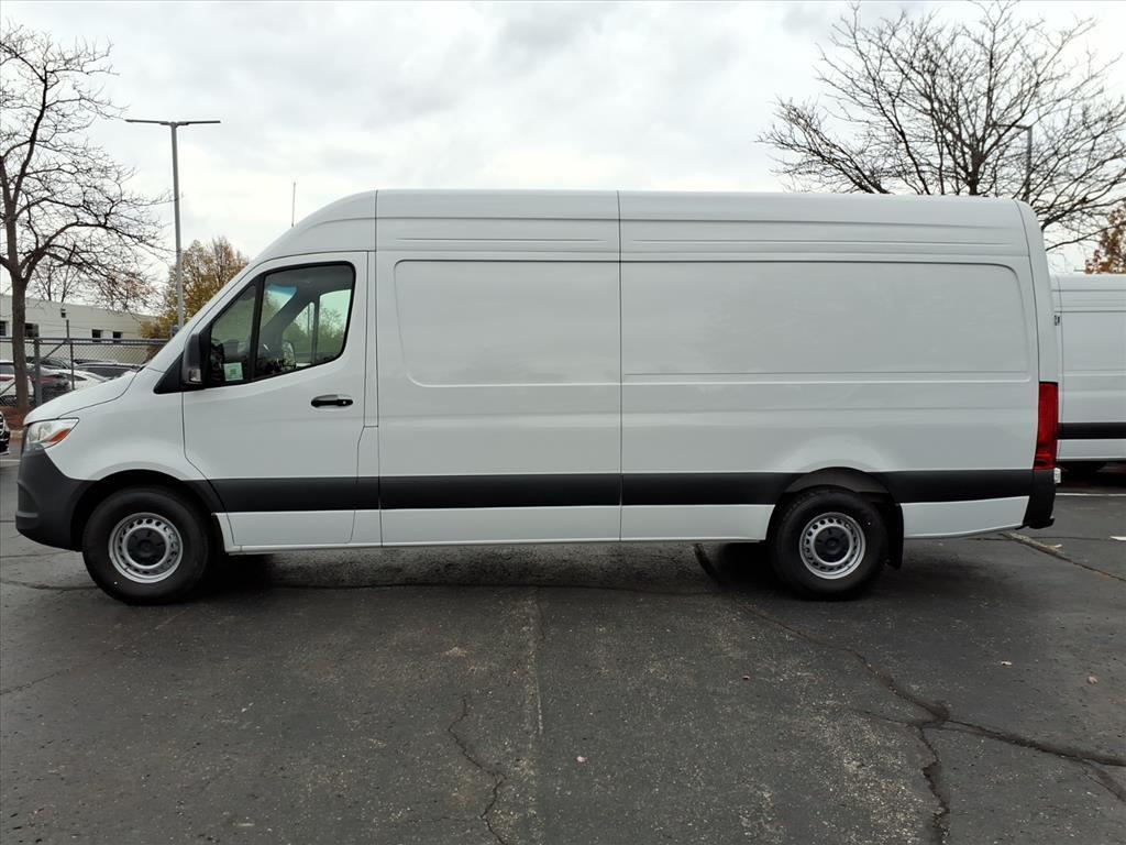 new 2025 Mercedes-Benz Sprinter 2500 car, priced at $69,929
