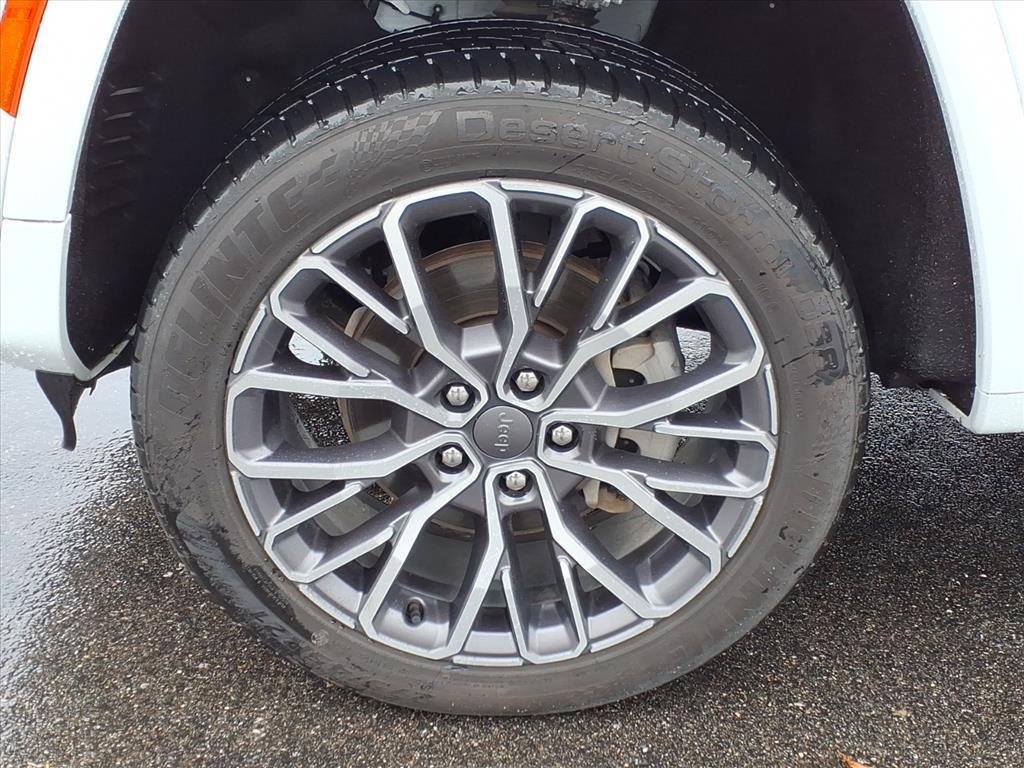 used 2021 Jeep Grand Cherokee L car, priced at $34,998