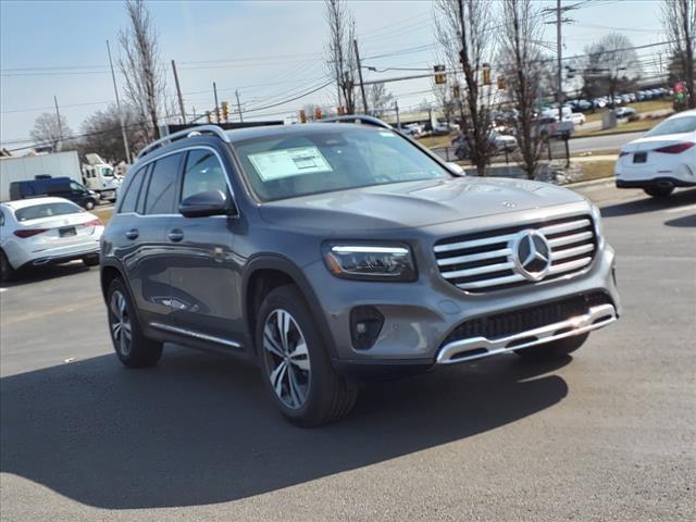 new 2024 Mercedes-Benz GLB 250 car, priced at $52,650