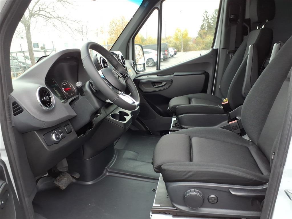 new 2025 Mercedes-Benz Sprinter 2500 car, priced at $72,091