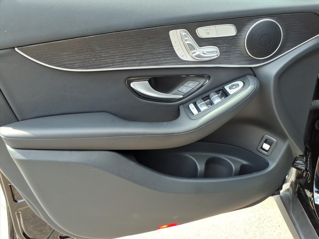 used 2022 Mercedes-Benz GLC 300 car, priced at $33,453