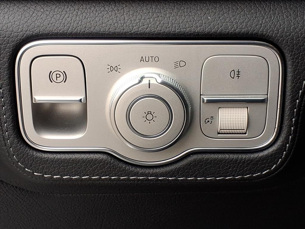 used 2024 Mercedes-Benz GLE 450 car, priced at $66,998