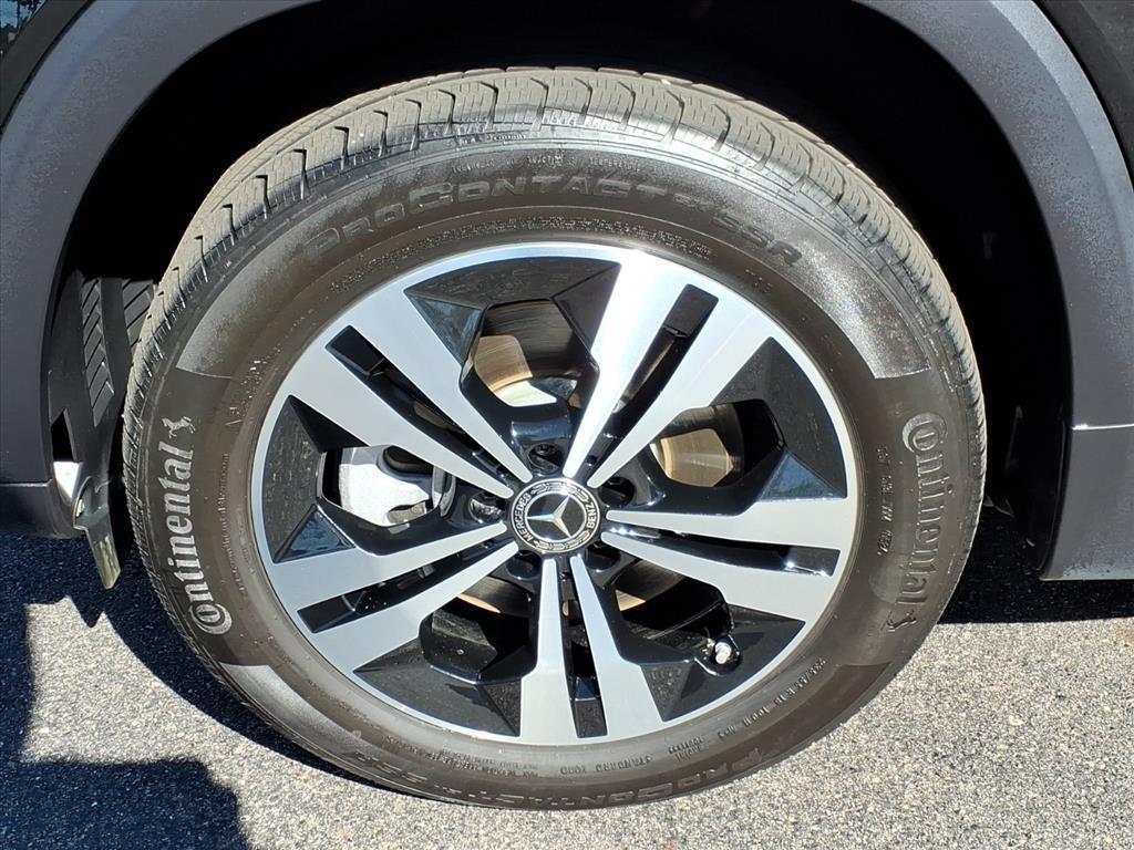 used 2025 Mercedes-Benz GLB 250 car, priced at $41,843
